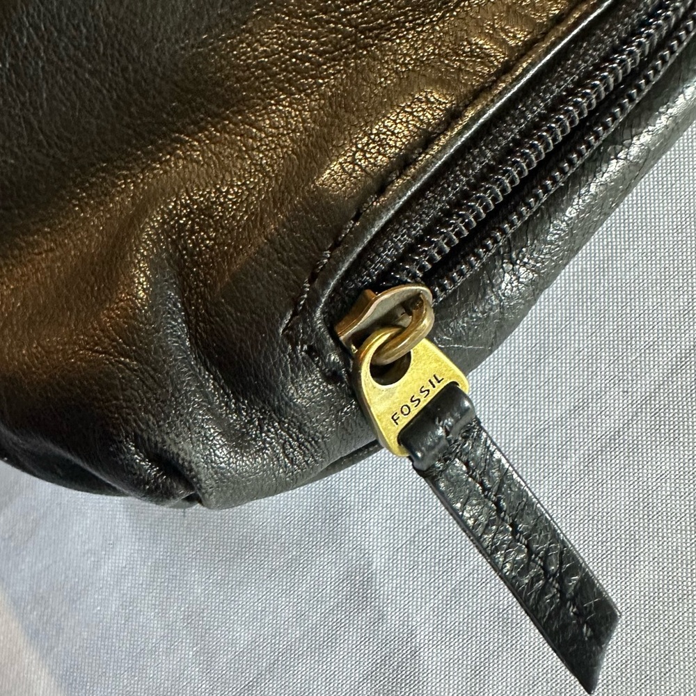 Fossil • Black Lamb Leather Stanton Crossbody Multi-Pocket Adjustable Versatile - Picture 6 of 16